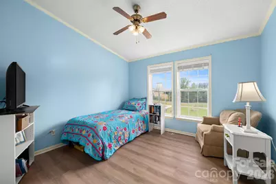 30 Countryside Drive, Hendersonville, NC 28792 - Photo 27