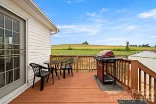 30 Countryside Dr, Hendersonville, NC 28792 - Photo 19