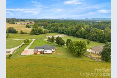 30 Countryside Drive, Hendersonville, NC 28792 - Photo 37