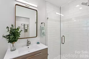 1315 Holmes Dr, Charlotte, NC 28209 - Photo 23