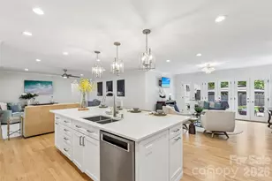 1315 Holmes Dr, Charlotte, NC 28209 - Photo 3