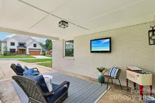 1315 Holmes Dr, Charlotte, NC 28209 - Photo 31