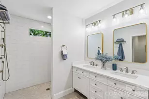 1315 Holmes Dr, Charlotte, NC 28209 - Photo 13