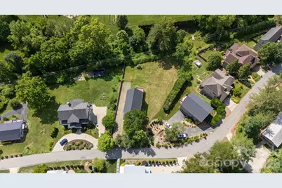404 Stratford Road, Asheville, NC 28804 - Photo 23