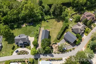 404 Stratford Rd, Asheville, NC 28804 - Photo 23