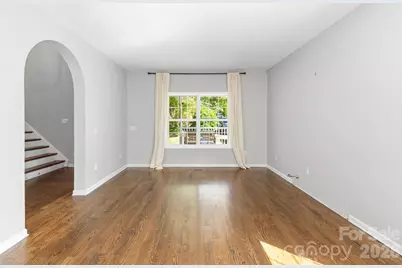 404 Stratford Road, Asheville, NC 28804 - Photo 9