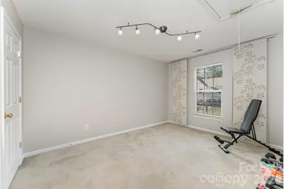 9824 Dauphine Drive, Charlotte, NC 28216 - Photo 21