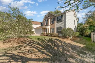 9824 Dauphine Dr, Charlotte, NC 28216 - Photo 27