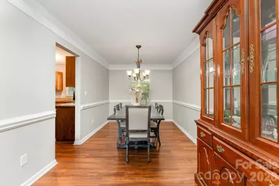 9824 Dauphine Drive, Charlotte, NC 28216 - Photo 7