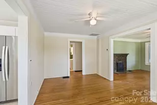 441 Main St, Clyde, NC 28721 - Photo 33