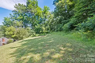 441 Main St, Clyde, NC 28721 - Photo 37
