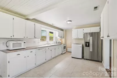 441 Main Street, Clyde, NC 28721 - Photo 17