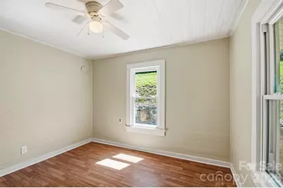 441 Main Street, Clyde, NC 28721 - Photo 13