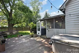 3 Carolewood Dr, Horse Shoe, NC 28742 - Photo 23