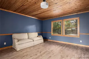 3 Carolewood Dr, Horse Shoe, NC 28742 - Photo 19