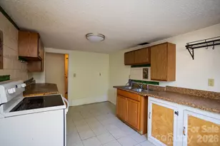 91 Clingman Ave, Asheville, NC 28801 - Photo 17