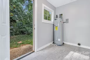 137 J E Morrow St, Forest City, NC 28043 - Photo 21