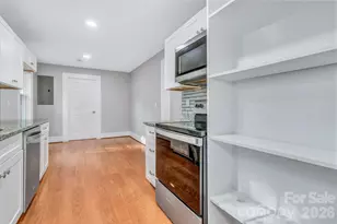 137 J E Morrow St, Forest City, NC 28043 - Photo 23