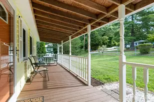 407 Hall St, Hendersonville, NC 28739 - Photo 5