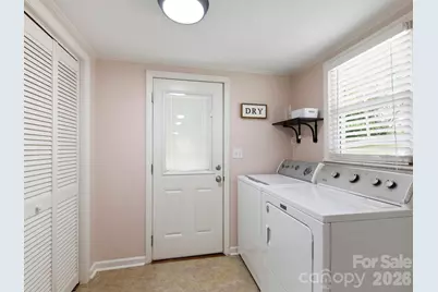 407 Hall Street, Hendersonville, NC 28739 - Photo 19