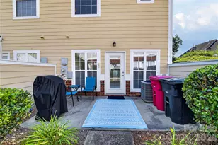 278 Davidson Gateway Dr, Davidson, NC 28036 - Photo 5