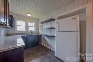 501 Fairview Rd, Asheville, NC 28803 - Photo 9