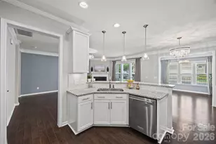 5125 Mt Clare Ln, Charlotte, NC 28210 - Photo 17