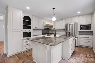 1030 McLaughlin Dr, Charlotte, NC 28212 - Photo 13
