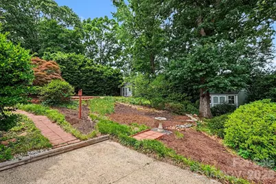 1030 McLaughlin Drive, Charlotte, NC 28212 - Photo 31