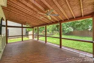 6311 Tunston Ln, Charlotte, NC 28269 - Photo 21