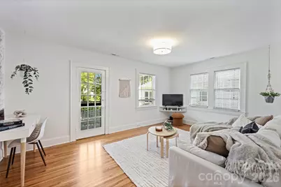 118 N Laurel Avenue, Charlotte, NC 28207 - Photo 3