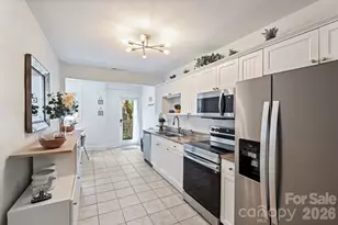 118 N Laurel Ave, Charlotte, NC 28207 - Photo 7