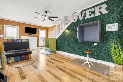 306 N Main Street, Clover, SC 29710 - Photo 3