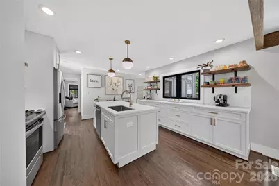 1721 Merry Oaks Road, Charlotte, NC 28205 - Photo 13
