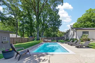 1721 Merry Oaks Rd, Charlotte, NC 28205 - Photo 37