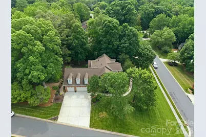 1016 Firethorne Club Drive, Waxhaw, NC 28173 - Photo 5