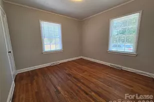 322 W McCubbins St, Salisbury, NC 28144 - Photo 7