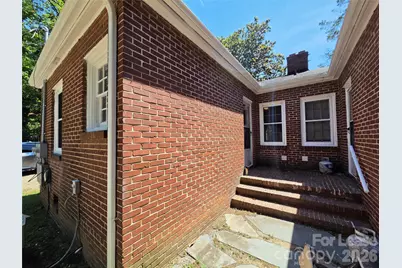 322 W McCubbins Street, Salisbury, NC 28144 - Photo 11