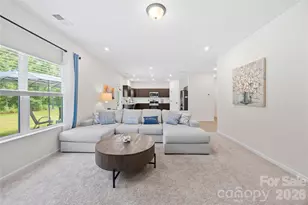 6230 Gala Ln, Charlotte, NC 28215 - Photo 11