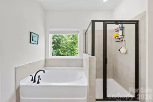 6230 Gala Ln, Charlotte, NC 28215 - Photo 17