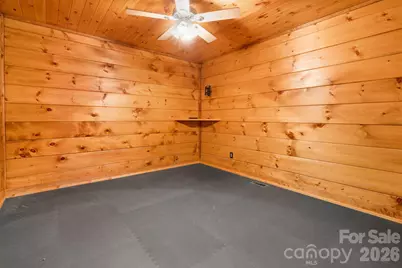 635 Acorn Nvno, Zionville, NC 28698 - Photo 39