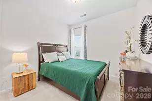 8131 Jonagold Ln, Charlotte, NC 28215 - Photo 25
