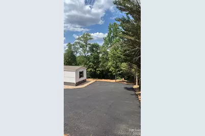 7499 Virginia Ridge, Connelly Springs, NC 28612 - Photo 3