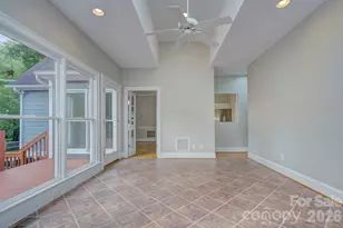2000 Victorian Pl, Charlotte, NC 28203 - Photo 27