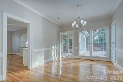2000 Victorian Place, Charlotte, NC 28203 - Photo 11