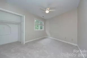 2000 Victorian Pl, Charlotte, NC 28203 - Photo 29