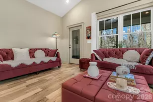 40 Rangeley Dr, Asheville, NC 28803 - Photo 17