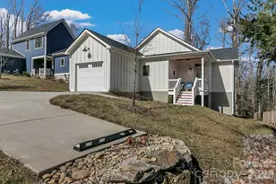 40 Rangeley Dr, Asheville, NC 28803 - Photo 3