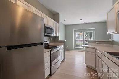 12541 Jessica Place, Charlotte, NC 28269 - Photo 7