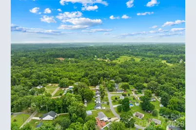 205 Gaddis Drive, Mount Holly, NC 28120 - Photo 27